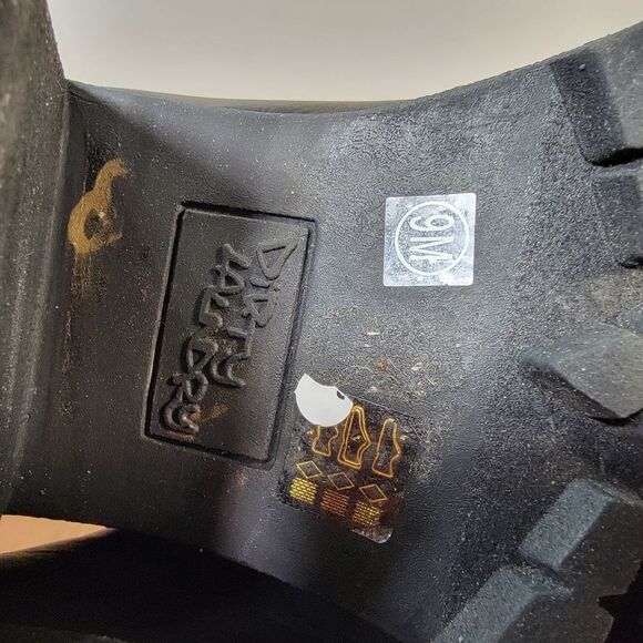 Dirty Laundry Levi Block Heel Chelsea Boot Creeper Size 9 - Picture 12 of 13